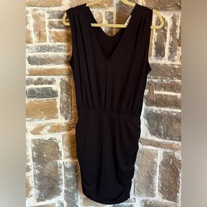 Nine West V neck fitted Black Sleeveless Dress size medium new